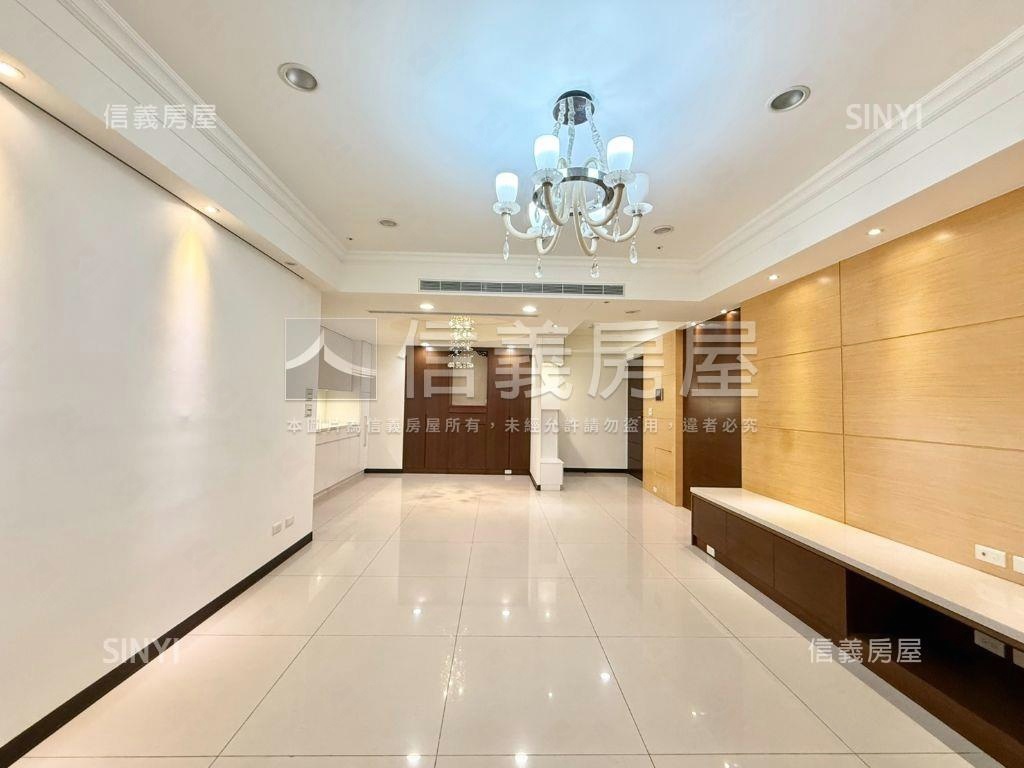 光輝大戶＊皇翔玉鼎四房房屋室內格局與周邊環境