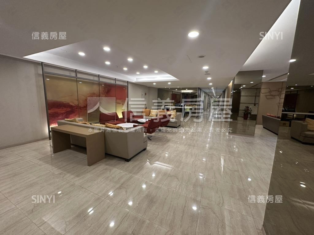 皇翔海山站旁金鑽辦公房屋室內格局與周邊環境