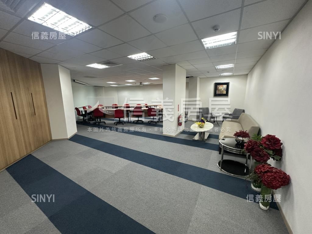 皇翔海山站旁金鑽辦公房屋室內格局與周邊環境
