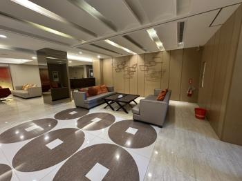 皇翔海山站旁金鑽辦公