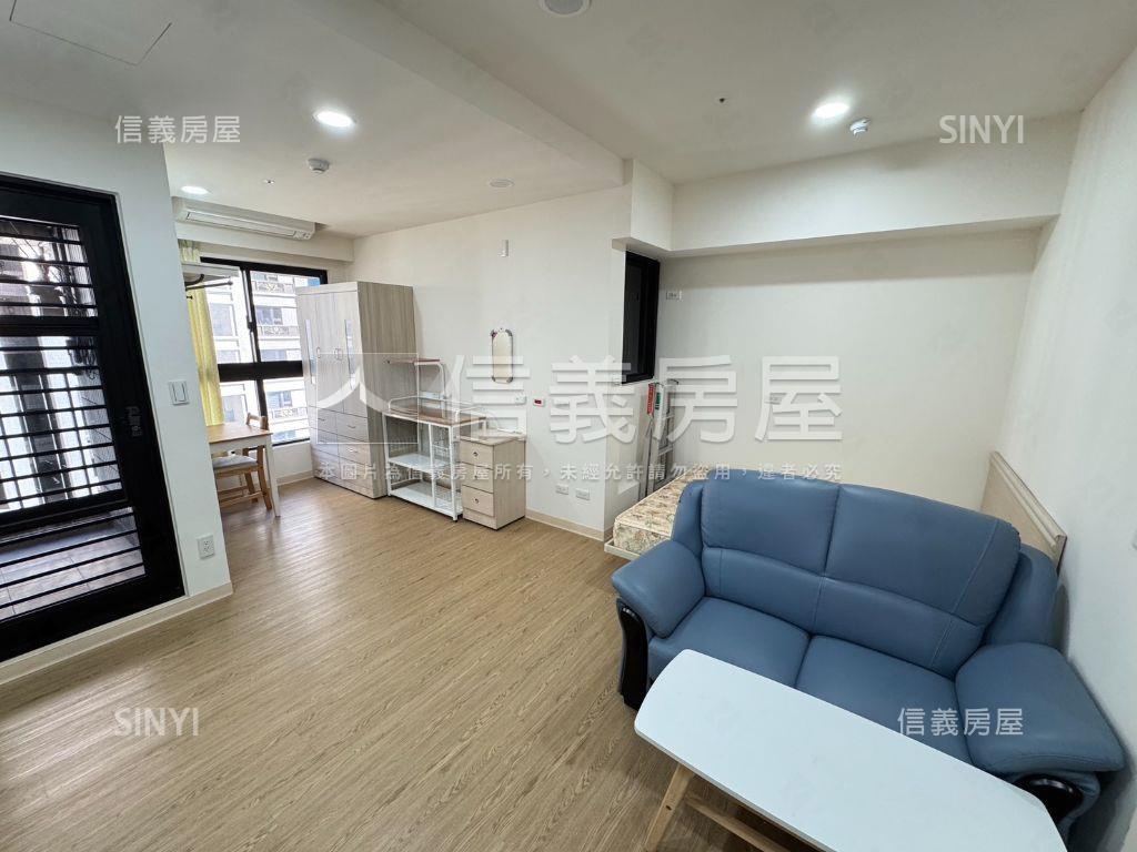 新月天地高樓套房加車位房屋室內格局與周邊環境