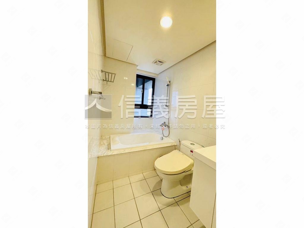 植幸福高樓層三房屋主誠售房屋室內格局與周邊環境