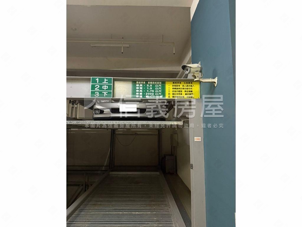 植幸福高樓層三房屋主誠售房屋室內格局與周邊環境