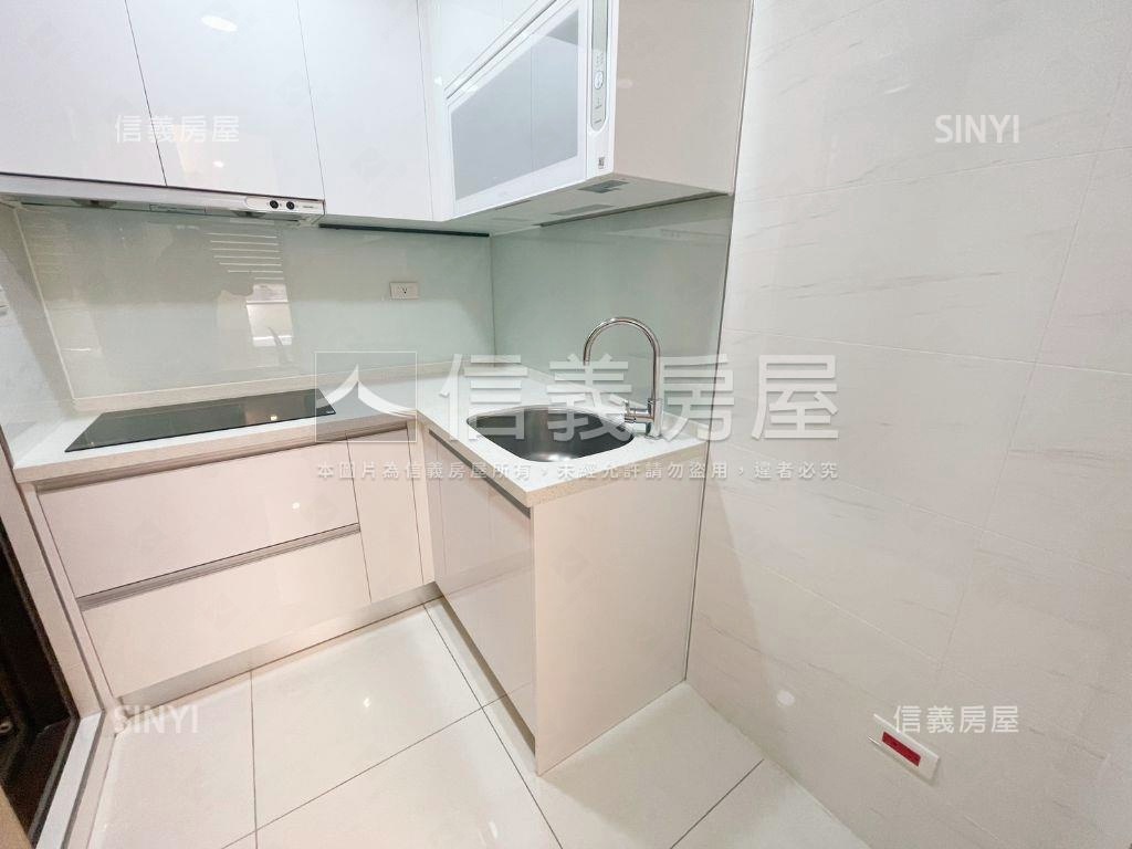 鉌田心境２房車位房屋室內格局與周邊環境