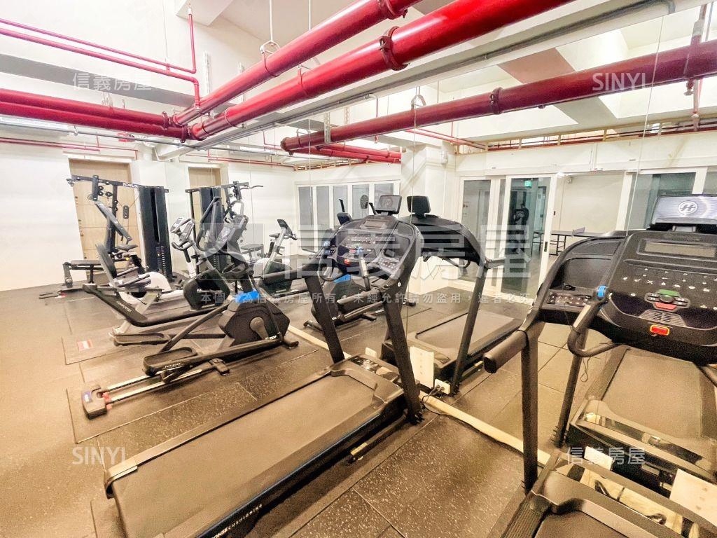 鉌田心境２房車位房屋室內格局與周邊環境