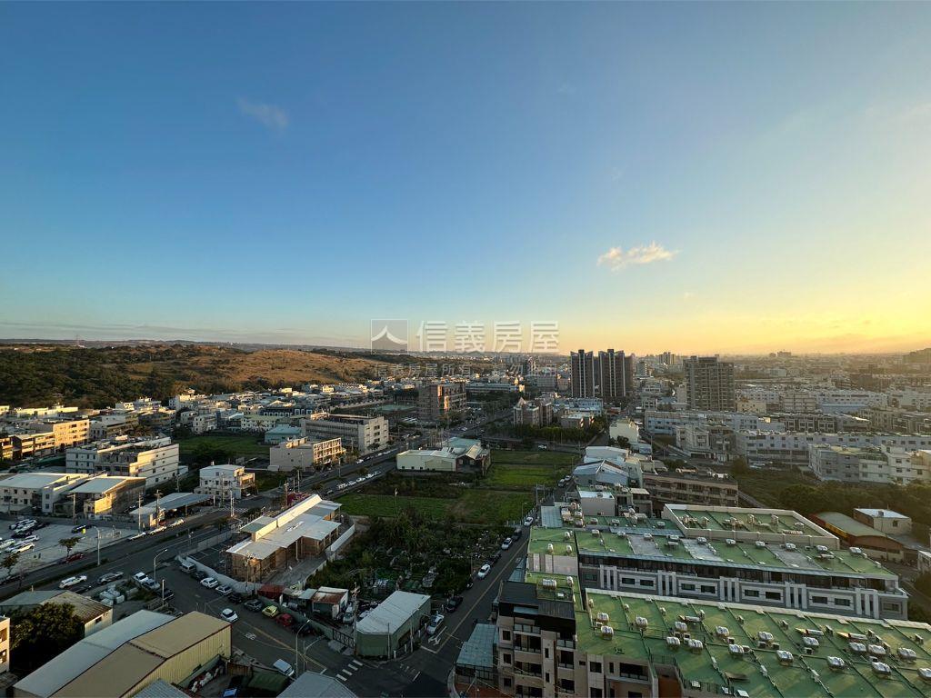 富宇中央公園視野兩房車位房屋室內格局與周邊環境