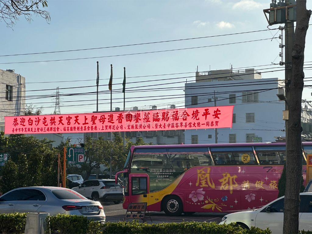 富宇中央公園視野兩房車位房屋室內格局與周邊環境