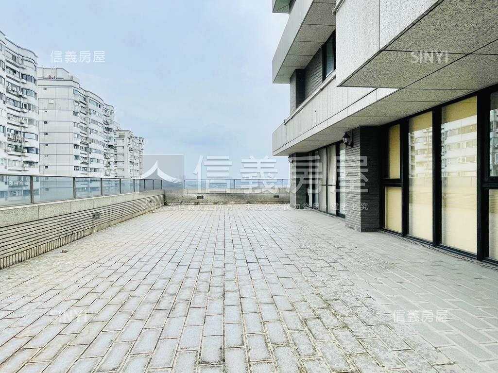 北歐客廳綠野仙蹤大戶房屋室內格局與周邊環境