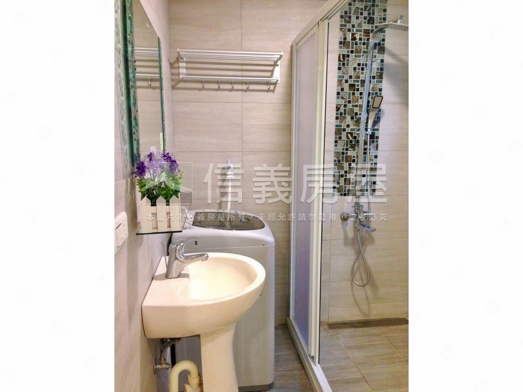 仁愛透天傳家寶房屋室內格局與周邊環境