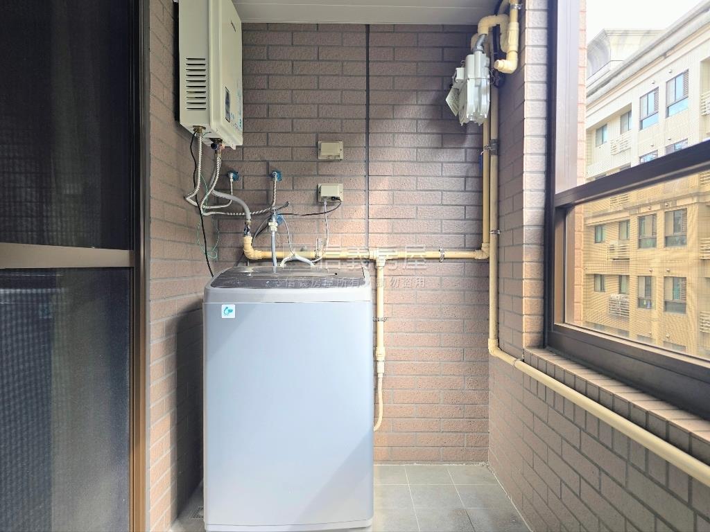 萊茵高樓兩房屋況好房屋室內格局與周邊環境