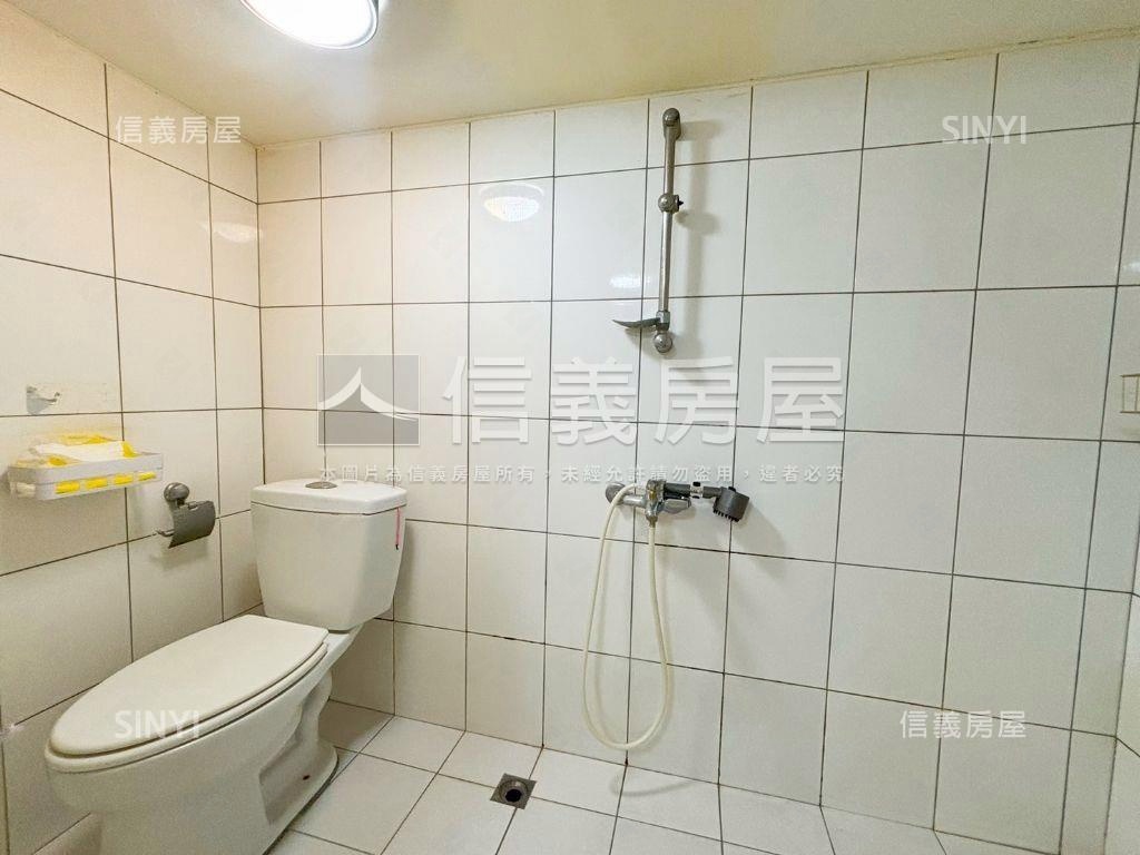 園道㊣忠明七街成家美宅房屋室內格局與周邊環境