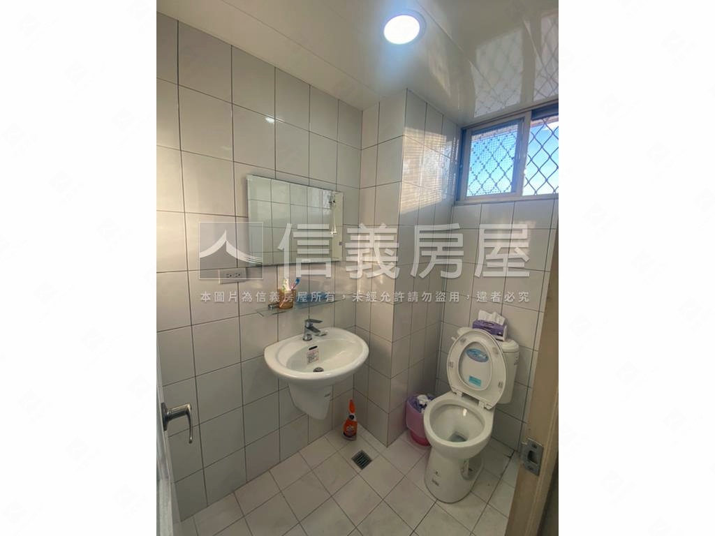 和平路電梯一層一戶好棒棒房屋室內格局與周邊環境