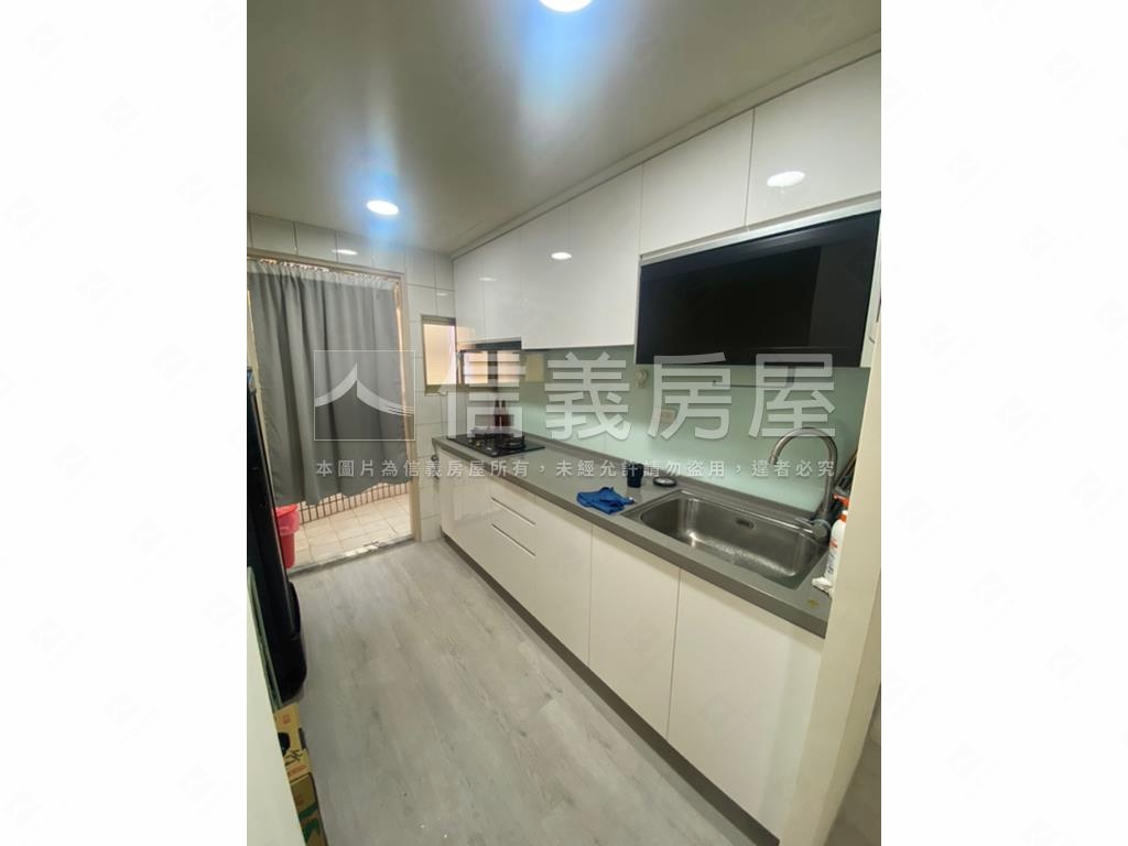 和平路電梯一層一戶好棒棒房屋室內格局與周邊環境