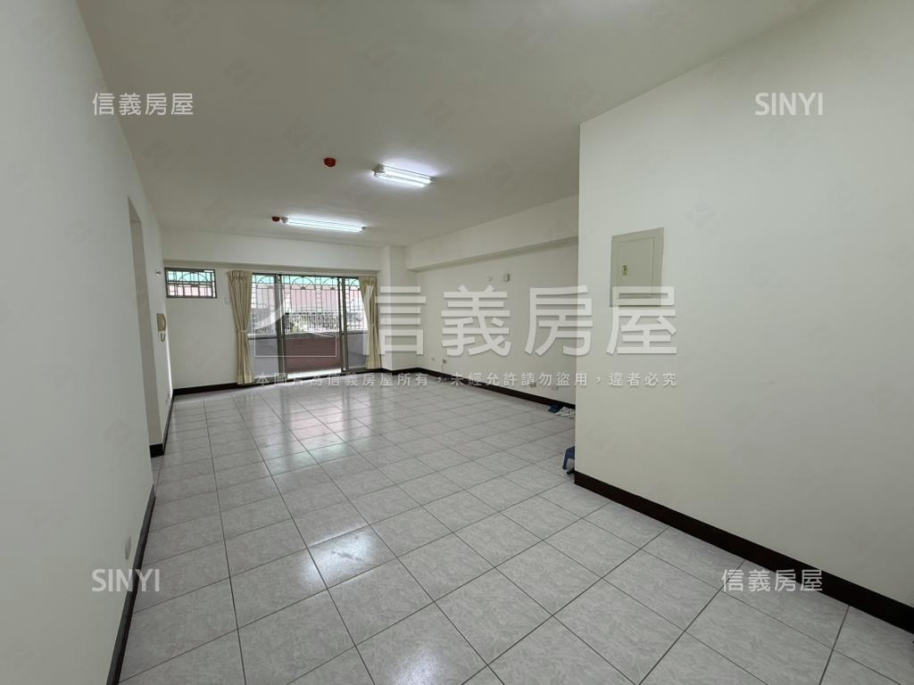 大鵬甲區朝南邊間三房房屋室內格局與周邊環境