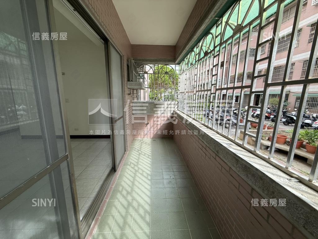 大鵬甲區朝南邊間三房房屋室內格局與周邊環境