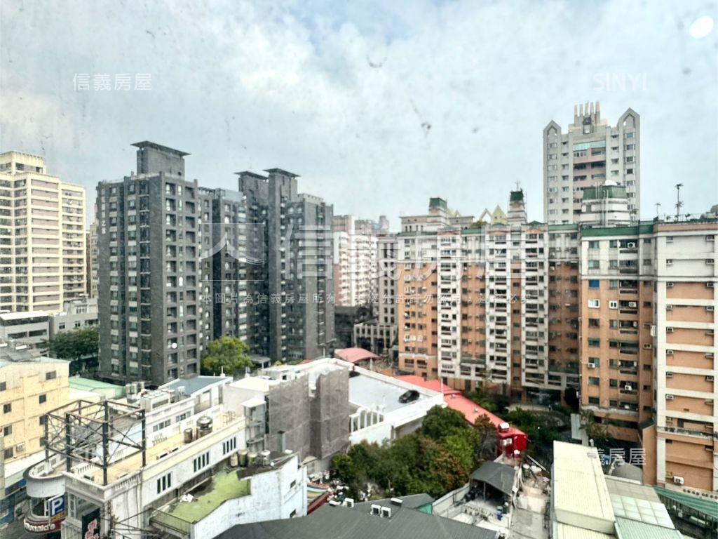 稀有三房衛浴開窗雙面採光房屋室內格局與周邊環境