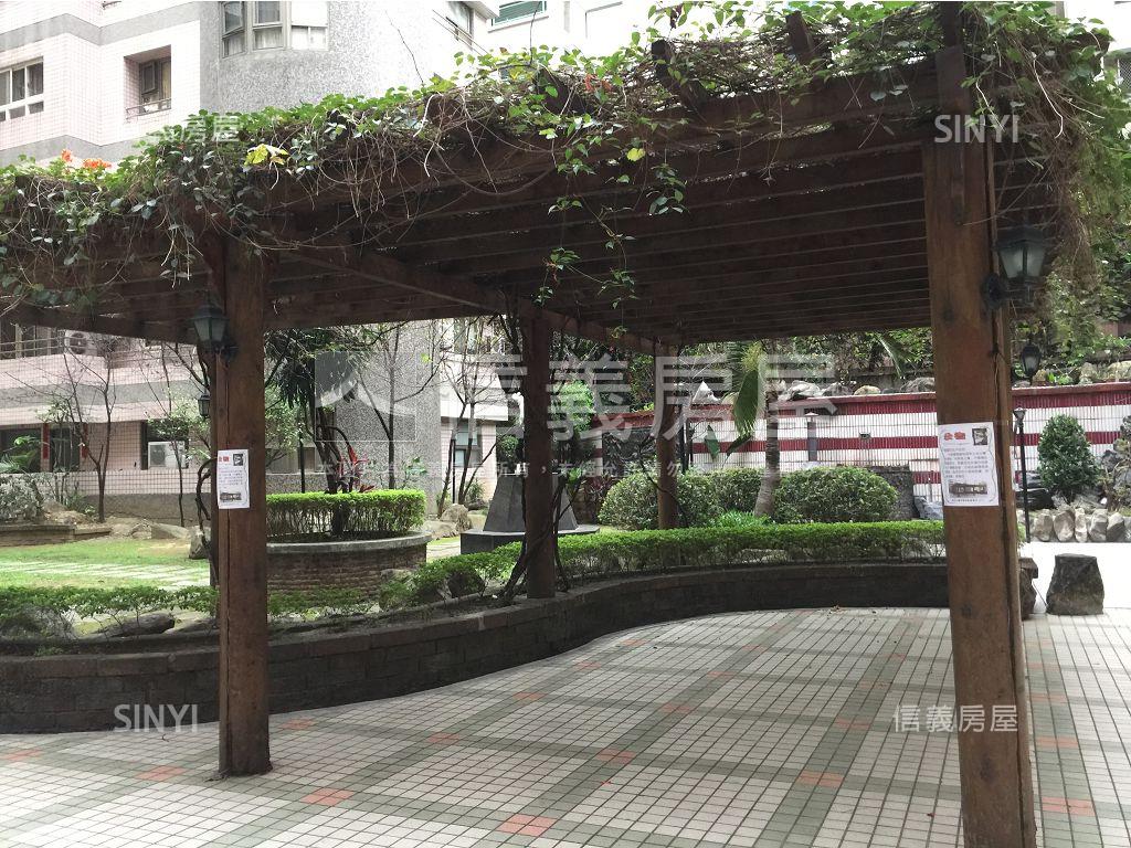 稀有三房衛浴開窗雙面採光房屋室內格局與周邊環境