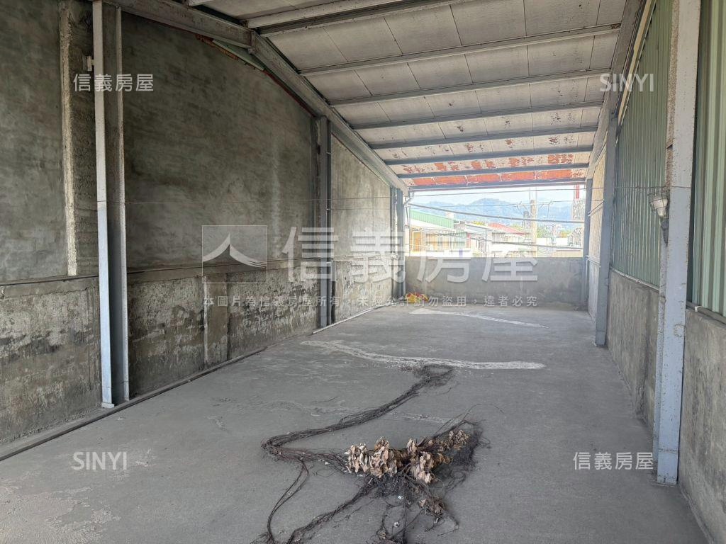 美群路黃金店面房屋室內格局與周邊環境