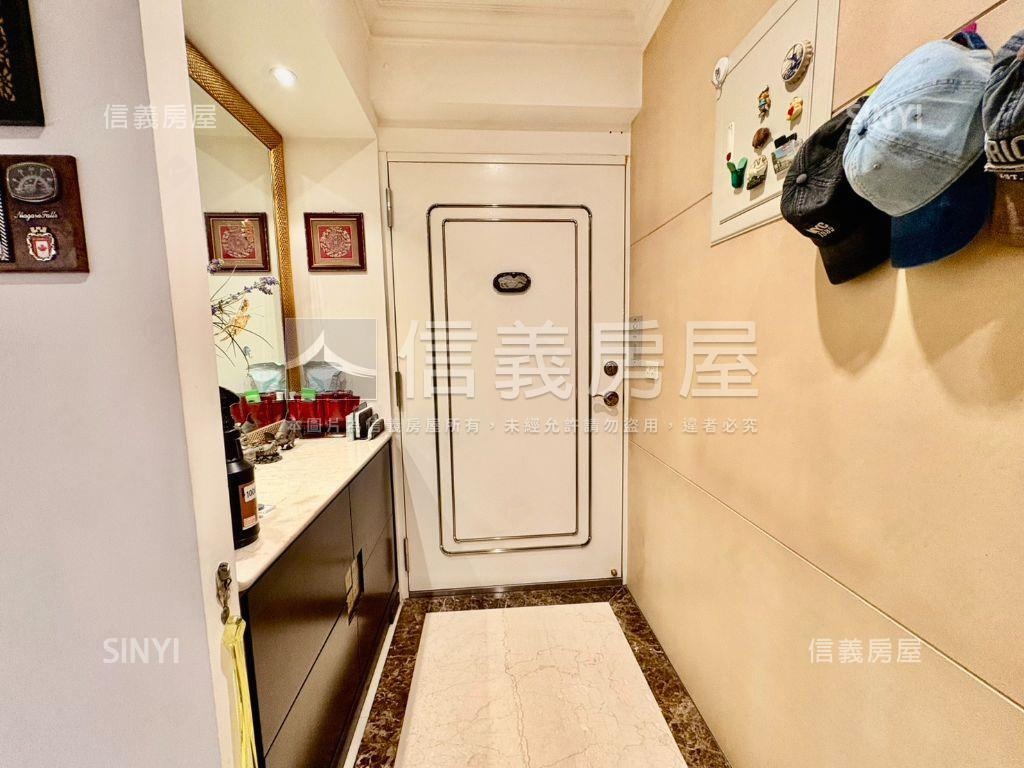 紀念館旁大空間兩房房屋室內格局與周邊環境