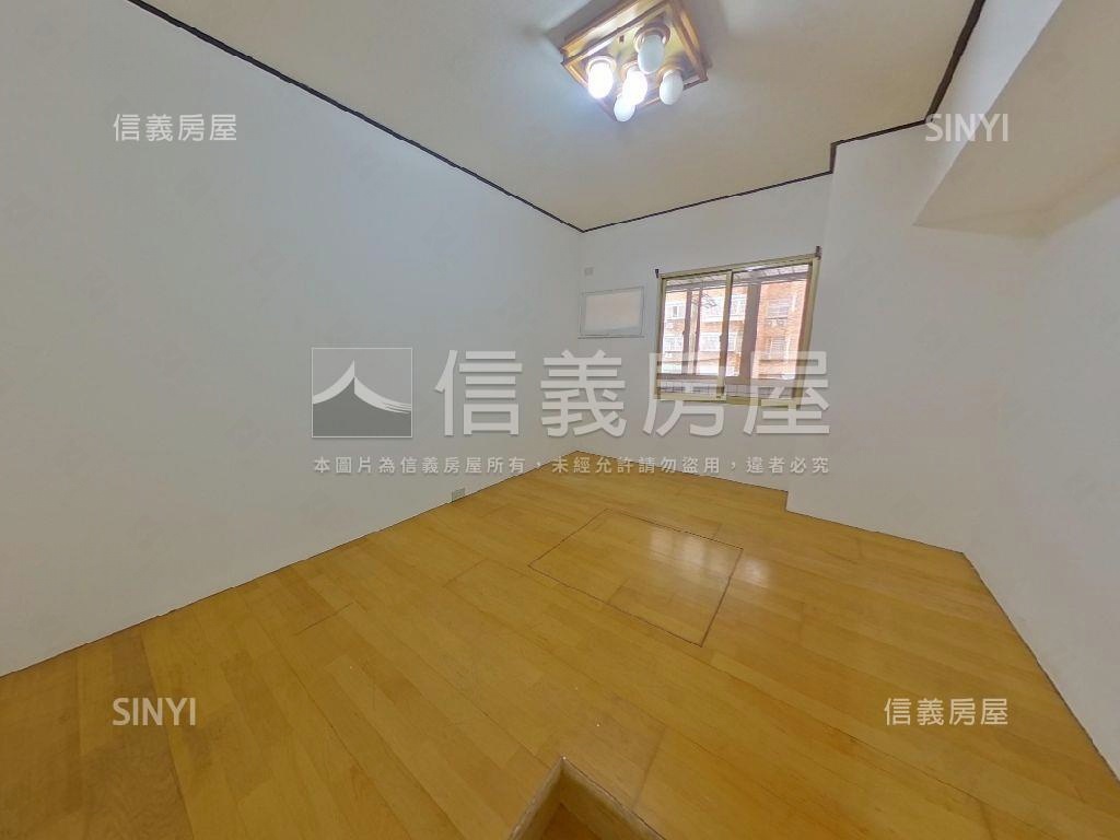 捷運龍莊帝王向房屋室內格局與周邊環境