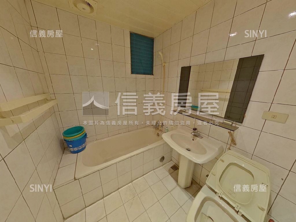 捷運龍莊帝王向房屋室內格局與周邊環境