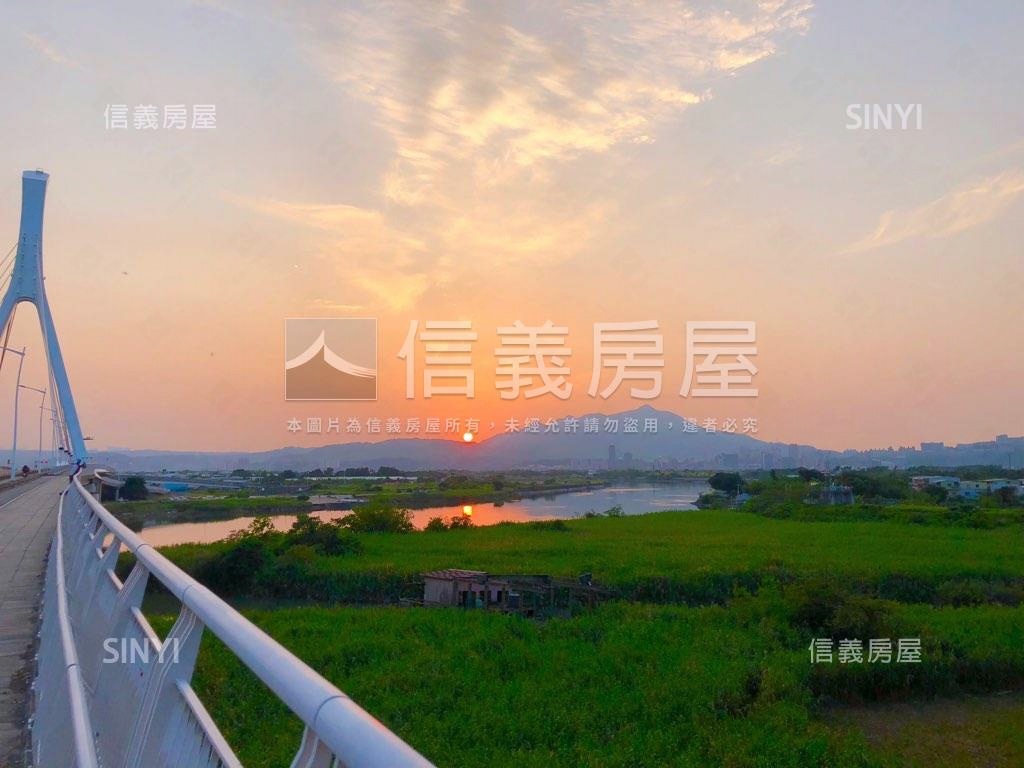 『石牌學區』邊間空地四房房屋室內格局與周邊環境