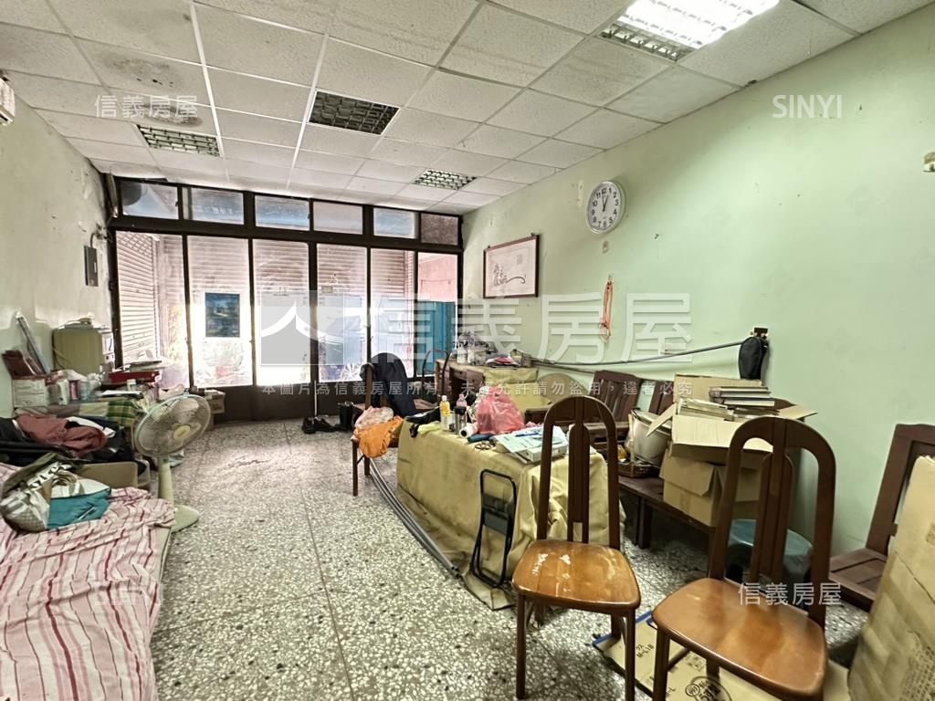 臨學區旁面寬店住房屋室內格局與周邊環境