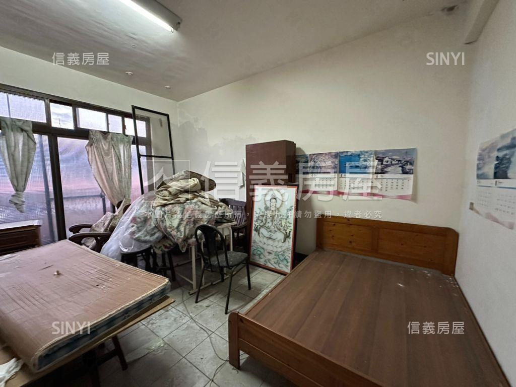 臨學區旁面寬店住房屋室內格局與周邊環境