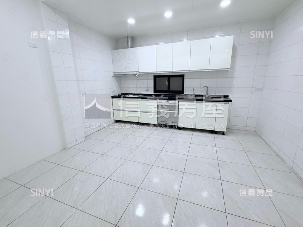 重新整理！高檔臨路透天房屋室內格局與周邊環境