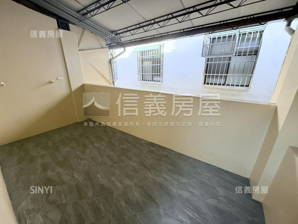 重新整理！高檔臨路透天房屋室內格局與周邊環境