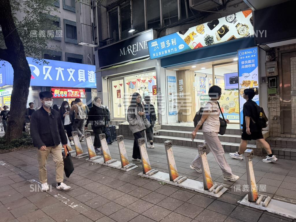 專約正捷運旁１＋２金店面房屋室內格局與周邊環境