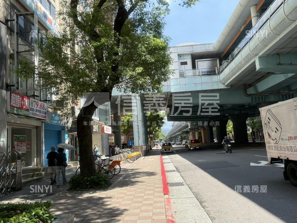 專約正捷運旁１＋２金店面房屋室內格局與周邊環境