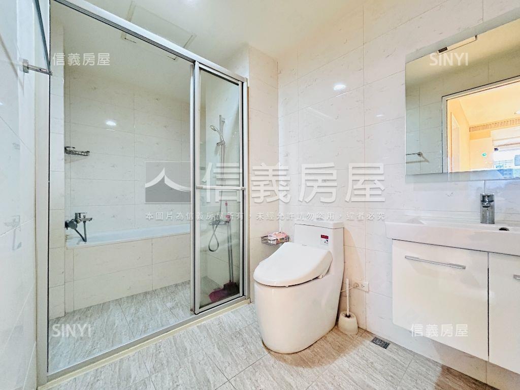 高鐵站前Ａ＋兩房有車位房屋室內格局與周邊環境