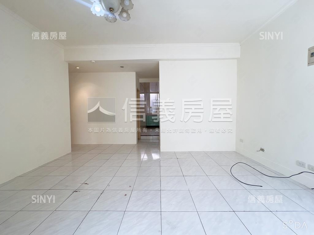 新埔淨美採光小宅房屋室內格局與周邊環境