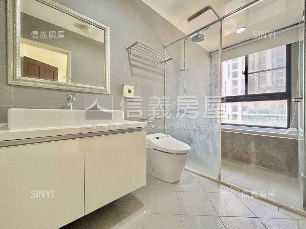 科大區朝南明亮四房房屋室內格局與周邊環境