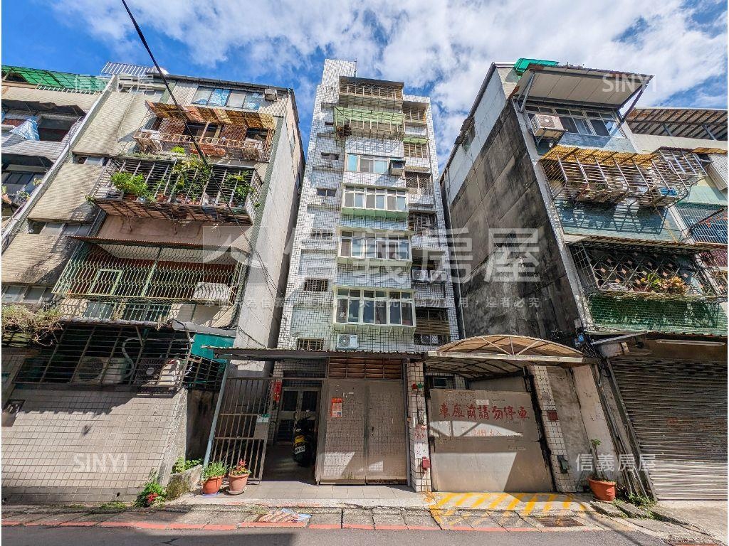 光影透亮北醫靜巷稀有電梯房屋室內格局與周邊環境