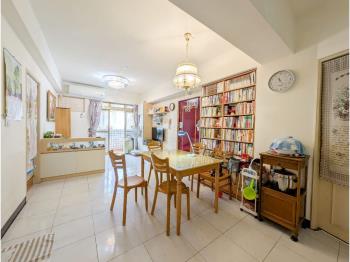 光影透亮北醫靜巷稀有電梯