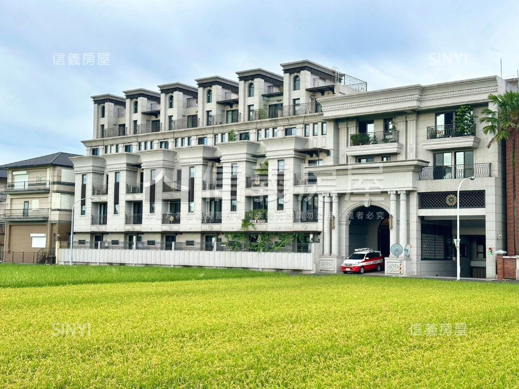 羅運瑪丁尼茲雙車位房屋室內格局與周邊環境