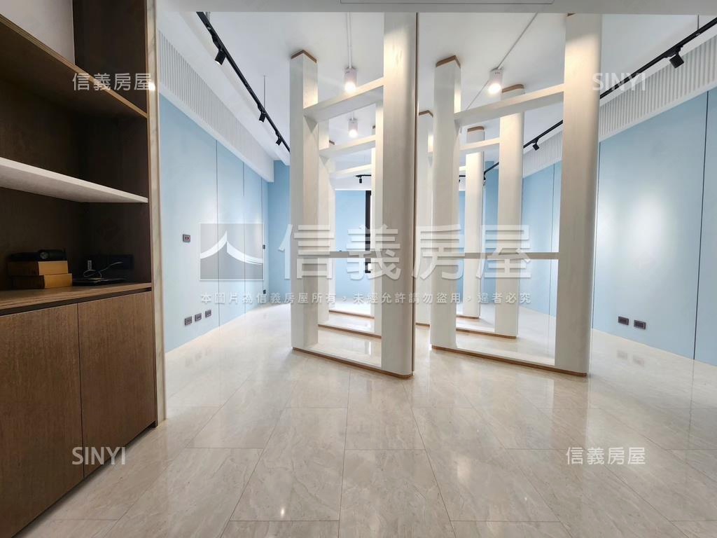 獨立森林☆電梯豪墅店住！房屋室內格局與周邊環境