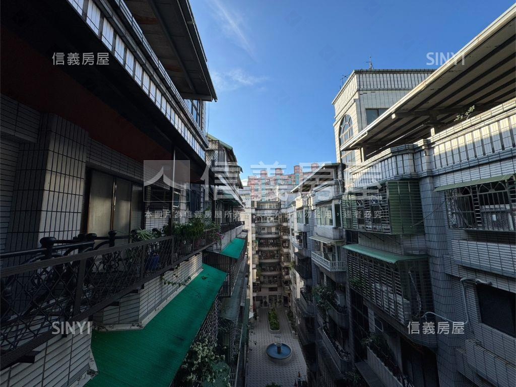 雙捷運三房房屋室內格局與周邊環境