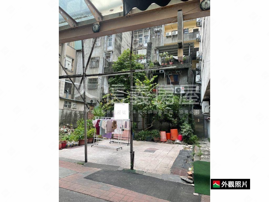 稀有釋出★電子街旁土地Ａ房屋室內格局與周邊環境