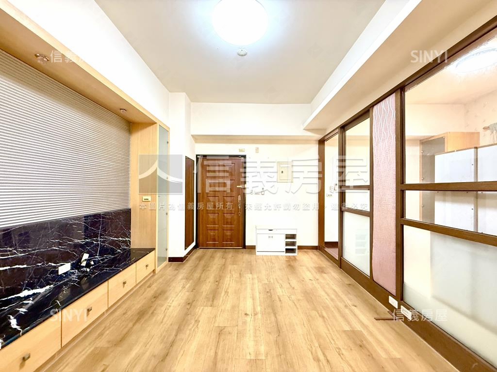 農十六京典景觀美兩房房屋室內格局與周邊環境