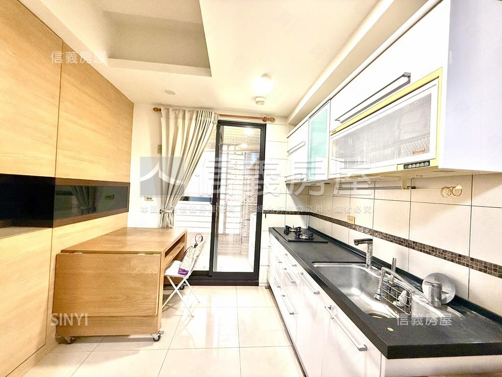 農十六京典景觀美兩房房屋室內格局與周邊環境