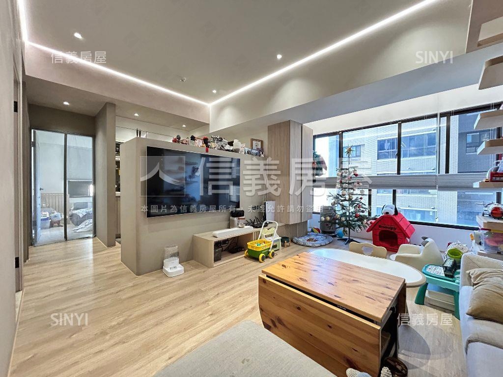 專任☆精裝修質感兩房平車房屋室內格局與周邊環境