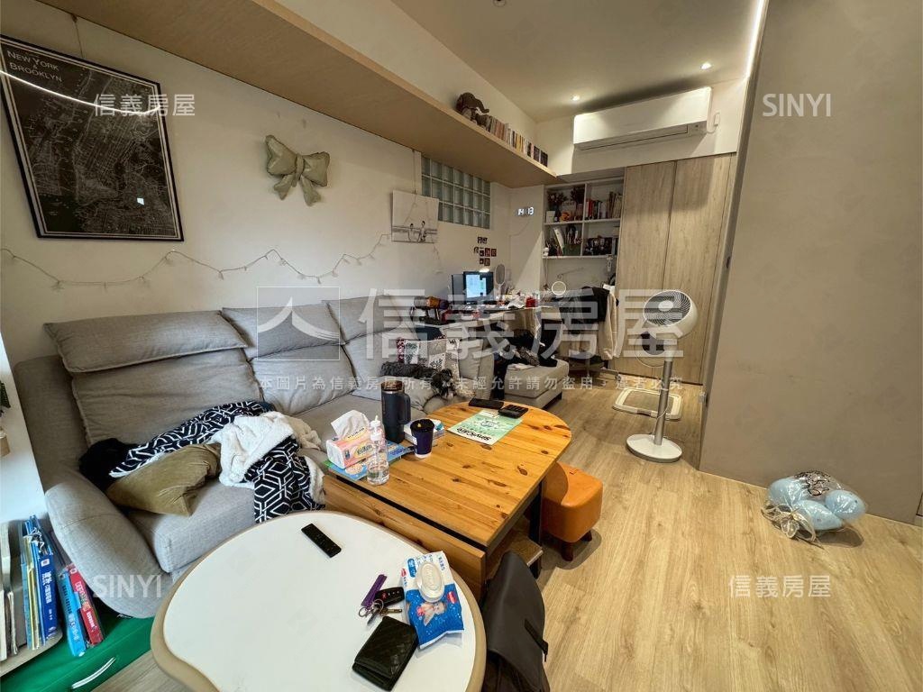 專任☆精裝修質感兩房平車房屋室內格局與周邊環境