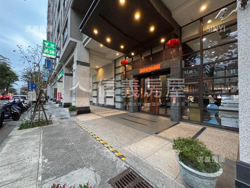 專任☆精裝修質感兩房平車房屋室內格局與周邊環境