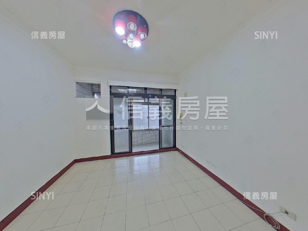 雙捷運標格方正美寓房屋室內格局與周邊環境