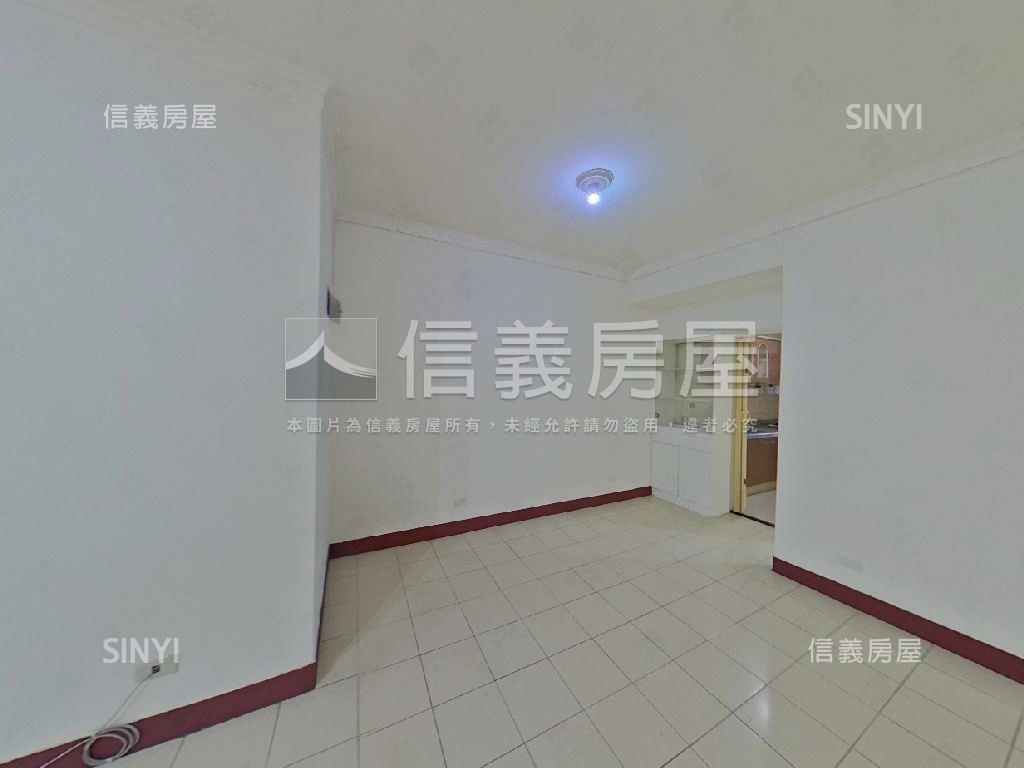 雙捷運標格方正美寓房屋室內格局與周邊環境