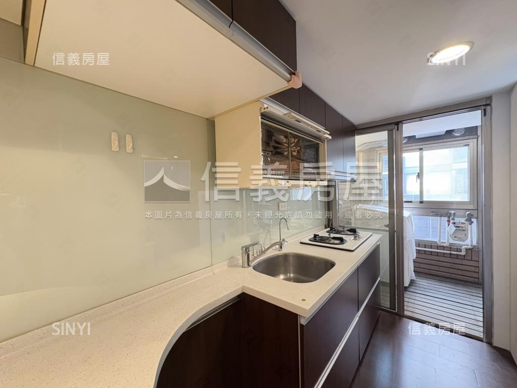 ★阿曼精品高樓景觀房屋室內格局與周邊環境