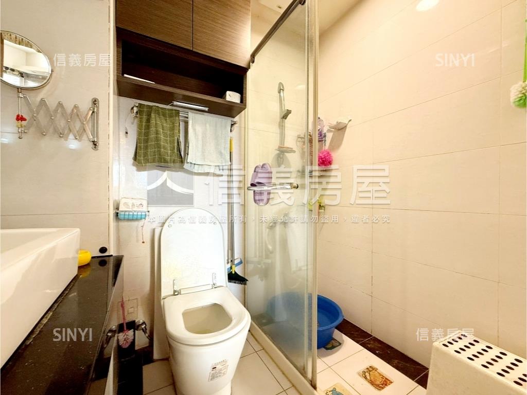 麗池香榭３房車位房屋室內格局與周邊環境